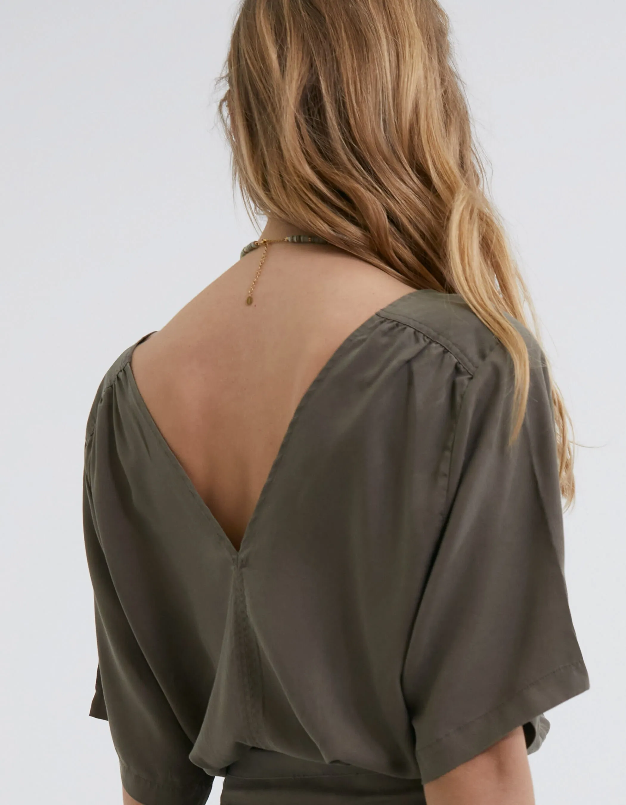 Combinaison cache-cœur kaki en Lycocell™ Femme 