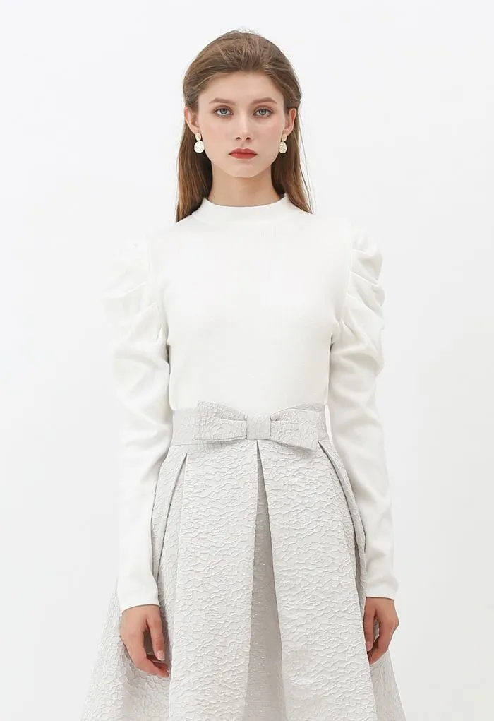 Haut en Tricot à Col Montant et Manches Bulles en Blanc